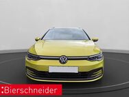 VW Golf Variant, 1.5 8 eTSI, Jahr 2021 - Greding