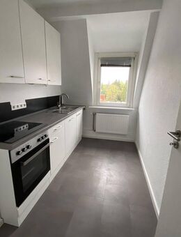 Modernisierte 3-Zimmer-DG-Wohnung in Aschaffenburg - Aschaffenburg