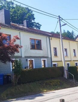 2 Doppelhaushälften mit viel Platz und großzügigem Garten - Mülsen