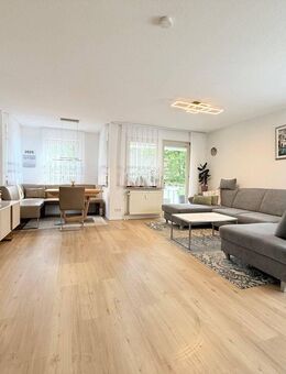 Moderne 4,5-Zimmer-Wohnung im Herzen von Sindelfingen mit zwei TG-Stellplätzen - Sindelfingen