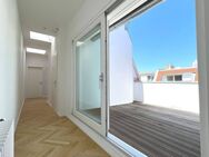 GROSSZÜGIGE, SEHR SONNIGE 2 ZIM. DG + 2 TERRASSEN, G-WC & LIFT, KIEZLAGE - Berlin