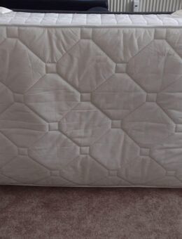 Matratze 200x90 (3 Monate alt) - Dresden