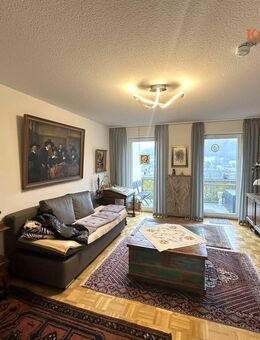 Charmante Zwei-Zimmer-Wohnung mit Balkon: Modernes Wohnen in bester Lage von Bad Brückenau - Bad Brückenau