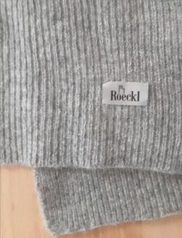 Schal von Roeckl - Dortmund