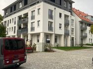 schicke 1 ZKB Wohnung mit großem Balkon, Desingfussboden, Fußbodenheizung- Senioren willkommen! - Wilsdruff