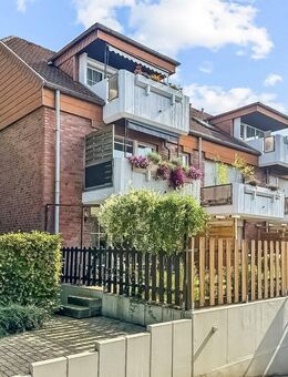 Attraktive 2-Zimmer-Dachgeschosswohnung mit großzügigem Balkon im Herzen von Münster-Hiltrup - Münster