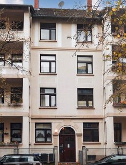 Braunschweig - Mehrfamilienhaus (6 WE), provisionsfrei: laufend investiert, DG-Ausbaureserve - Braunschweig