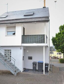 Zweifamilienhaus mit Garage, Garten und guter Anbindung nach Trier & Luxemburg - Kenn