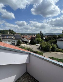 3 Zimmer Wohnung*Burgblick*hohe Decke*Stellplatz* - Beilstein (Baden-Württemberg)