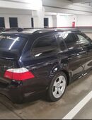 Bmw 525xd mit Anhängerkupplung und dachreling. in 09627