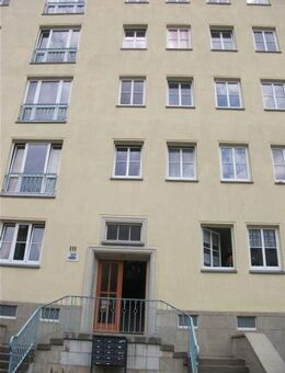 ! ACHTUNG ! Wohnung sucht Mieter : tolle 2-Zimmer-Wohnung- SCHICK SANIERT - Chemnitz