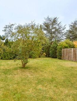 Gemütliches Einfamilienhaus mit Kamin, großem Garten und Ausbaureserve! - Edemissen