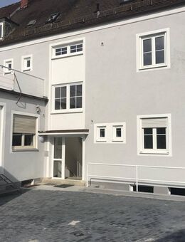 Schöne 1-Zimmer-Wohnung mit Balkon am Hammerweg in Weiden - Weiden (Oberpfalz)