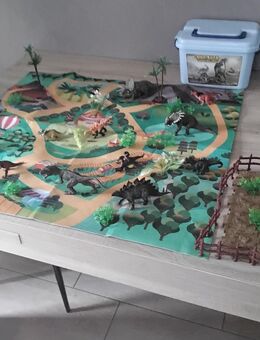 Dinosaurier Dino Spielteppich Zäune Figur Konvolut Sammlung - Willebadessen