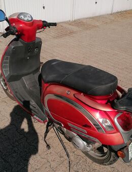 Motorroller Yiying 50 qt-e 4 takter - Würselen