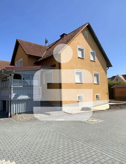 Wohnhaus mit Halle -umfassende renoviert- - Nabburg
