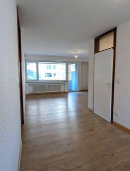 WG geeignet!! Schöne drei Zimmer Wohnung in Uninähe mit Balkon - Bochum
