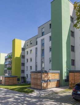 Exklusives Wohnvergnügen: Modernisierte 3-Zimmer-Oase mit Balkon in begehrter Stadtlage! - Villingen-Schwenningen