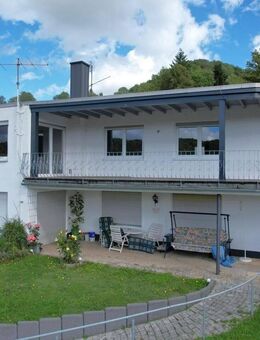 RESERVIERT Eigentumswohnung mit großem überdachten Balkon, herrlicher Aussicht und Garage in Pelm RESERVIERT - Pelm