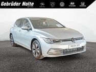 VW Golf, 1.0 TSI MOVE Golf VIII Move, Jahr 2023 - Iserlohn