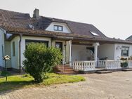 Wohnhaus in Massivbauweise mit 2 Eigentumswohnungen - Dargelin