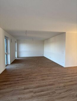 Helle 3-Zimmer Wohnung in Oldenburg am Fliegerhorst - Oldenburg