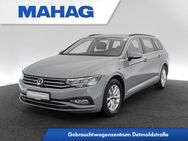 VW Passat Variant, 1.5 TSI Business FrontAssist TravelAssist Alu16Sepang, Jahr 2023 - München