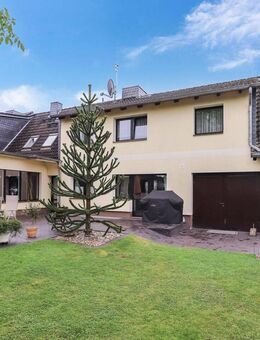 Großzügiges und Vielseitiges Ein-/Zweifamilienhaus mit traumhafter Gartenidylle - Salzwedel (Hansestadt)
