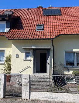 2 Familienhaus mit Garten in ruhiger Wohnlage von Obertshausen zu verkaufen ! - Obertshausen