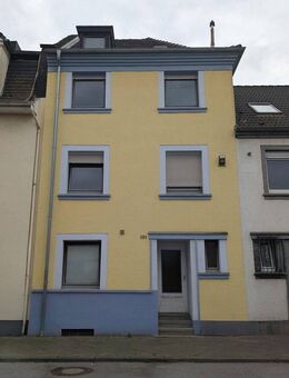 Familien-, Mehrgenerationenhaus oder Vermietungsobjekt in zentrumsnaher Lage von Mönchengladbach - Mönchengladbach