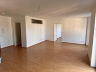 Schöne 2,5 Zimmer Wohnung mit grossem Balkon in Schongau / Stadtmitte - Schongau