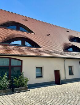 3-Raum-Maisonette-Wohnung im historischen Vierseithof mit Loggia und Stellplatz in Einzelgarage - Dresden