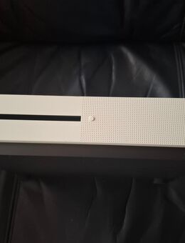 Xbox One Konsole + 3 Spiele + Controller + Kabel - Oberharz am Brocken Benneckenstein