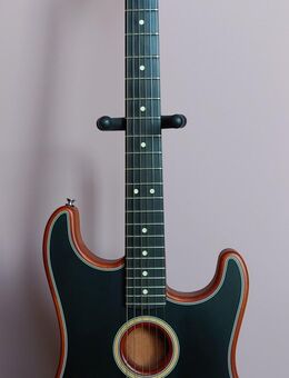 Fender AM Acoustasonic Strat BK mit Gitarrentasche zu verkaufen - Schöneiche (Berlin)