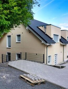 Reihenendhaus-Neubau 2024/25 - Ihr neues Zuhause nimmt Form an! - Bad Brückenau