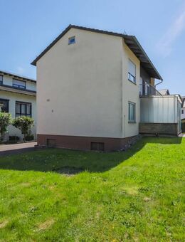 Freistehendes Einfamilienhaus auf tollem Grundstück - Remchingen