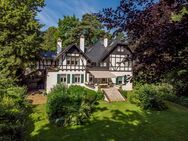 Privatsphäre pur - Villa mit Traumgarten in bester Lage von Wannsee - Berlin