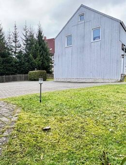 9 % IST-Rendite - 588 qm - 9 WE 10 Garagen 2 Gärten Investment im Harz in Benneckenstein - Oberharz am Brocken