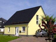 Klein, aber fein: u.a.m. FBH, L/W-Wärmepumpe, Ton-Dachsteine, etc. - Grundstücks-Preis inkl.!! - Leipzig