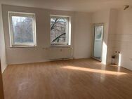 Familien aufgepasst ! Helle 2.5 -Zimmer-Wohnung in ruhiger Lage ! - Duisburg