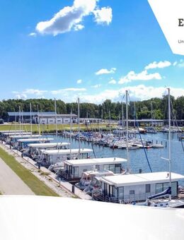 Hausboot im Yachthafen von Peenemünde! Ca. 44m² möblierte Fläche, 2 Schlafzimmer, Kamin & Terrasse! - Peenemünde