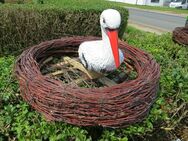 Storchennest mit 1 Storch klein NEU Gartendeko Dekofigur für Haus und Garten - Hergisdorf