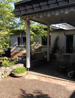 Großzügiger Bungalow mit weitläufigem Garten in Villingen-Nord - Villingen-Schwenningen