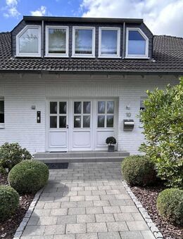 Wohnen am Rhein! Außergewöhnlich, exklusiv! Freistehendes Einfamilienhaus mit Wellness-Charakter! - Meerbusch