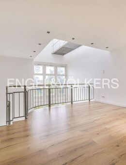 Lichtdurchflutete Galerie-Wohnung auf zwei Ebenen - Nürnberg