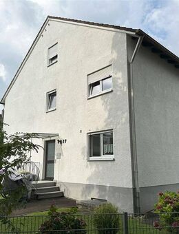 **Gepflegtes Doppelhaus ** **4 Wohn-Einheiten** - Senden (Bayern)