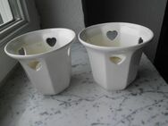2 Leuchter Herzen Durchbruch Keramik Blumenarrangements Deko weiß Vintage Retro zus. 3,- - Flensburg