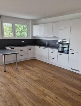 Wohnen in Panoramalage, Neubau – mit Einbauküche - Lahr (Schwarzwald)