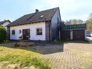 Freistehendes Ein-/Zweifamilienhaus - Garten - Terrasse - Balkon - Garagen - - Hagen (Stadt der FernUniversität)