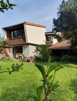 MFH + EFH mit Garage, Scheune & Garten - Kandern